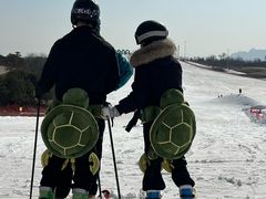 -华彬猛犸滑雪场