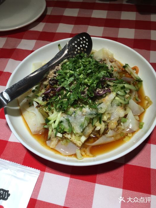 自留田西北菜(财富中心店)西北面筋图片