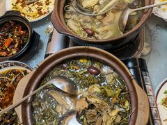 -东记炭炉·海鲜鸡煲(龙华店)