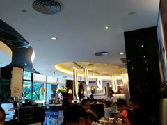 -必胜客(WOW西丽店)