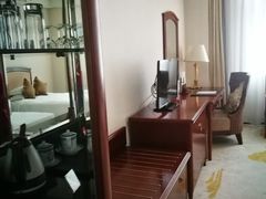 -曲江惠宾苑宾馆(大雁塔大唐不夜城店)