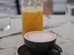 -The Sunny Side Cafe Station 1