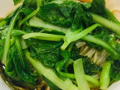 -月亮房·白斩鸡(娄山关路店)