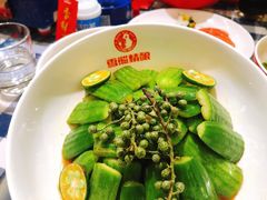拌水果黄瓜-雪熊哈尔滨烧烤·精酿啤酒·砂锅(中央胜境店)