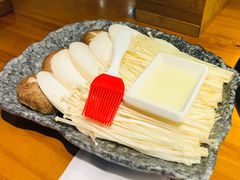 -万兴佳烤肉·长白山老味道(东岸里店)