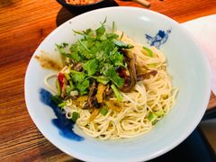 -兵哥豌豆面(雅颂居店)