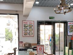 大堂-八两八金·莱芜特色炒鸡(市南漳浦路店)