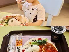 -史努比缤纷世界