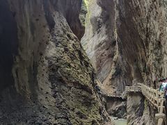 -龙水峡地缝景区