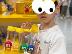 -m豆巧克力世界(上海世茂广场店)
