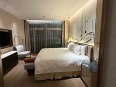 -苏州金鸡湖中茵皇冠假日酒店