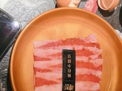 -牛YO寿喜烧·铁板烧和牛火锅自助(市府恒隆店)