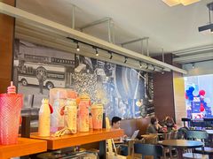 -星巴克(昆明美辰百货店)