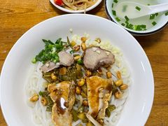 -牛八宝桂林米粉(八里庄店)