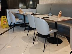 -必胜客(余姚五彩城店PH店)