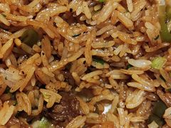 香辣牛肉煲仔饭（中份）-四季缤纷椰子鸡(雨花亭凯德广场店)