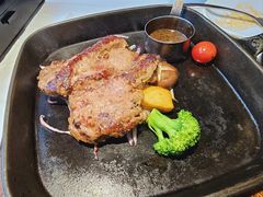 -牛扒先生·厚切雪花牛扒西餐厅(北京路禺山路店)