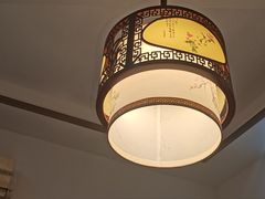 -茸梅路右拐龙虾-农家菜(松江店)