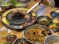 -姜虎东白丁烤肉(虹桥天地店)