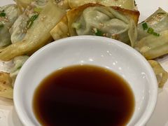 生煎馄饨-小实惠嘉(威海路店)