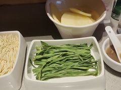 -海底捞火锅(宝龙广场夜宵主题店)