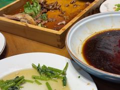 -老北京胡同味道二荤铺(酒仙桥店)