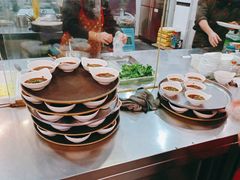 -老来福·非遗酸汤兔(凯旋路店)