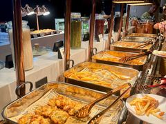 -涨巢·潮玩水疗局