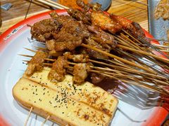 五花肉辣白菜-北丐先生·野馄饨烧烤(雨花万象店)