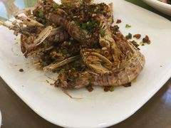 -顺峰渔港中国人的餐厅
