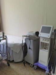 -悟空祛痘·诺奖技术专业店