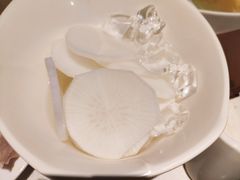 白萝卜-海底捞火锅(长宁路龙之梦店)