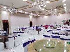 大堂-清真鸿起来饭庄(复兴路店)