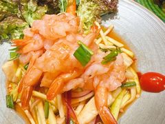 版纳青芒果舂虾仁-老滇山寨•云南特色菜•地方菜•民族风情歌舞表演(金碧店)
