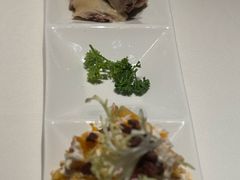 桃仁杂粮色拉-苏浙汇(肇嘉浜路总店)