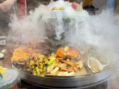 -日进一片海.生腌海鲜火锅.宵夜烧烤(三里屯总店)