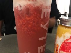 芝芝莓莓-喜茶(中山利和新地店)