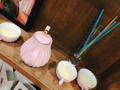 -爱舍美景酒店(燕儿岛路地铁站店)