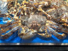 -大润发杨浦店-停车场