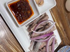 -清真·玛丽亚新疆菜主题餐厅(浙江中路店)