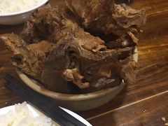 -万和春排骨砂锅米饭(湖北路店)