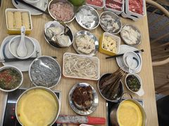 -杨老板·海鲜集市火锅·鲜切牛肉(中防万宝店)