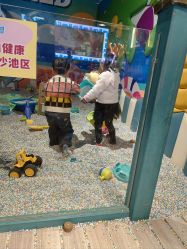 -卡通尼乐园(武汉凯德1818店)