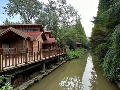 -上海怡沁园度假酒店
