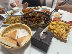 -八两八金·莱芜特色炒鸡(市南漳浦路店)
