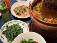-一坐一忘云南菜(嘉里中心店)