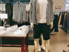 -H&M(鹏欣水游城店)