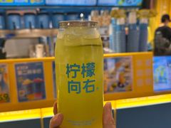 -百联临沂购物中心(临沂路店)