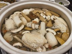 -黔蘑菇四季餐厅(观山湖店)