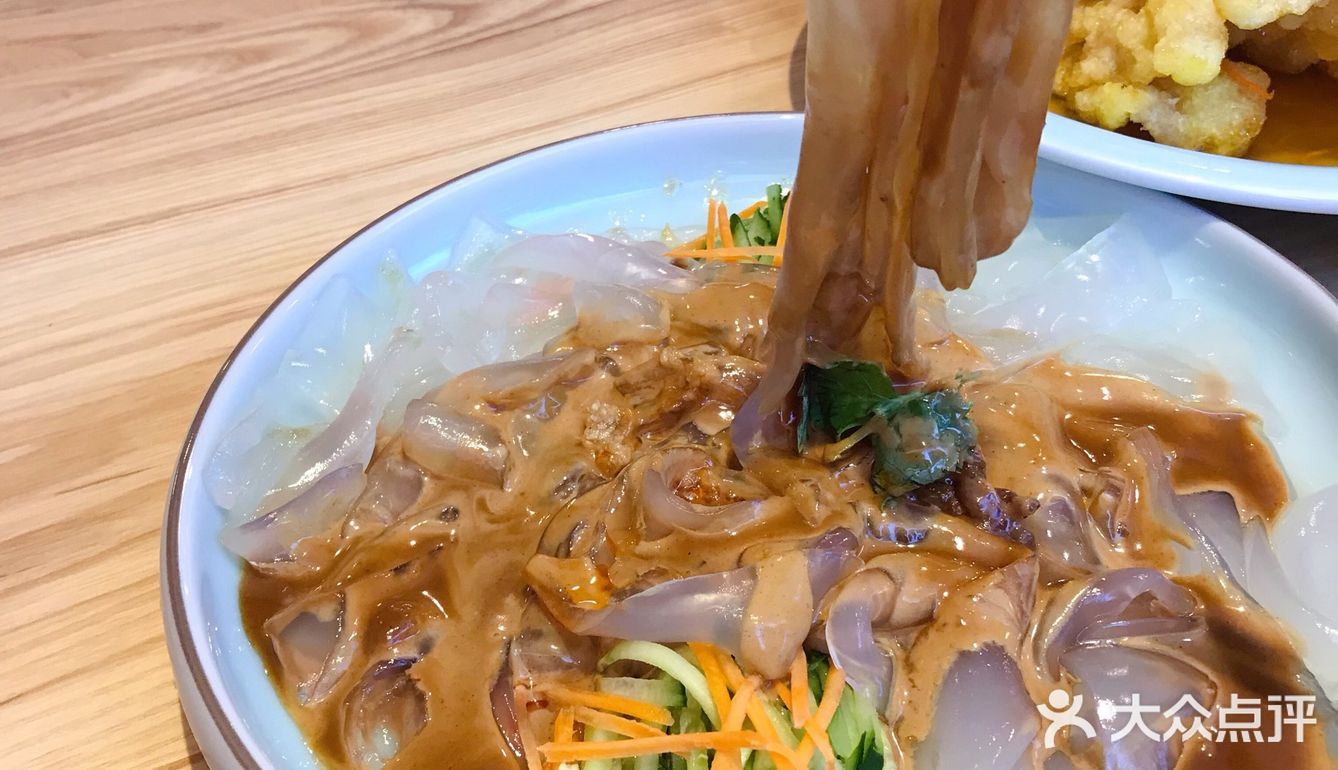 实实在在的东北菜，可以吃的很舒服[偷笑][偷笑][偷笑]